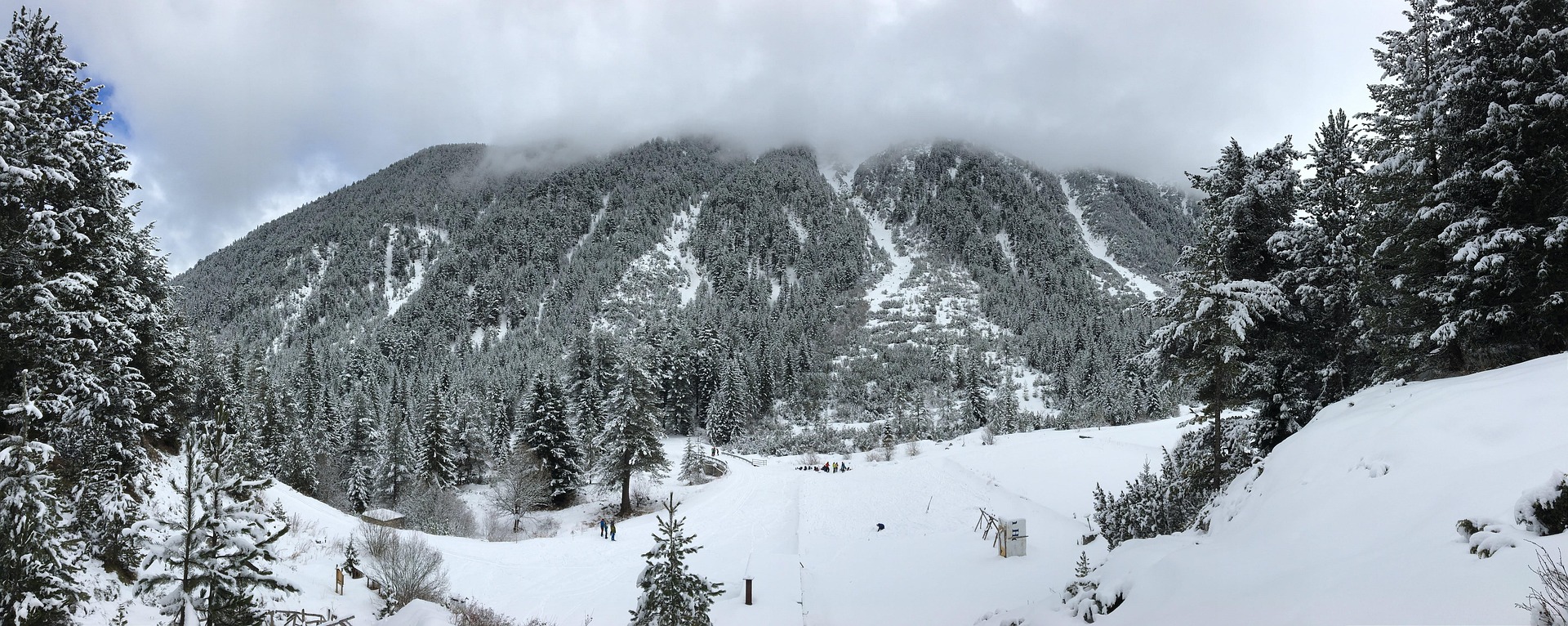 Summer hiking in Pirin National Park near Bansko